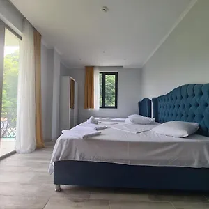 /